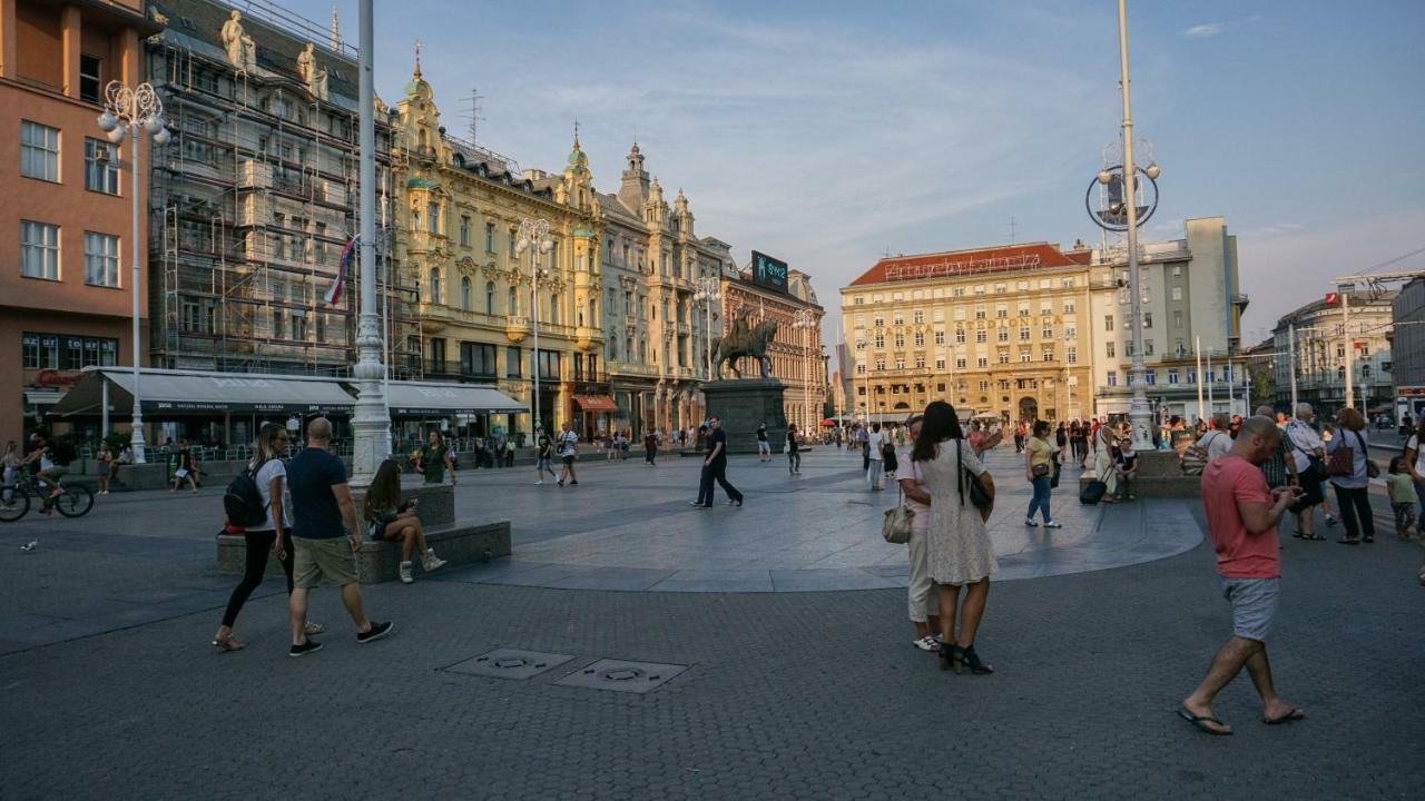 Karlo Main Square Apartments 1 Zágráb Kültér fotó